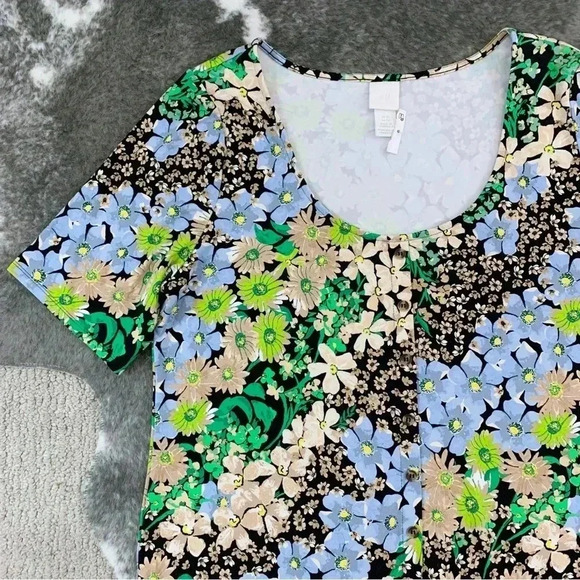 NWT Floral Scoop Neck Top - Picture 3 of 11